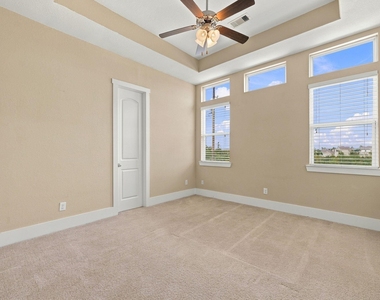 5833 Katy Street - Photo Thumbnail 14