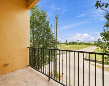 5833 Katy Street - Photo Thumbnail 11
