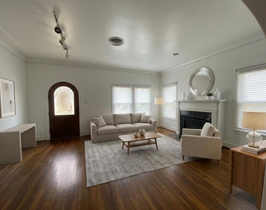 1964 Norfolk Street - Photo Thumbnail 3