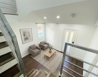 1964 Norfolk Street - Photo Thumbnail 14