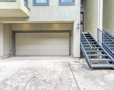 2503 Dallas Street - Photo Thumbnail 19