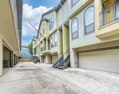 2503 Dallas Street - Photo Thumbnail 17