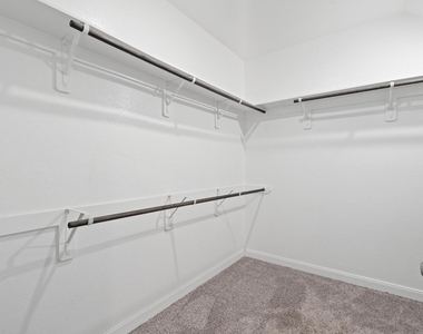 11203 Pavonia Creek Court - Photo Thumbnail 17