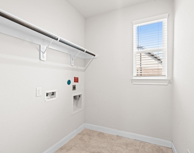11203 Pavonia Creek Court - Photo Thumbnail 7