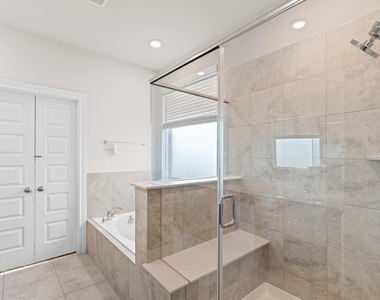11203 Pavonia Creek Court - Photo Thumbnail 18