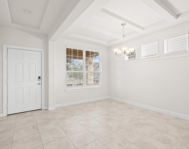 11203 Pavonia Creek Court - Photo Thumbnail 5