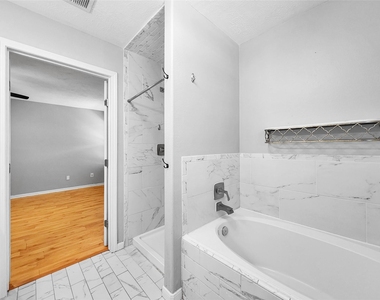 26986 Crown Haven Drive - Photo Thumbnail 9