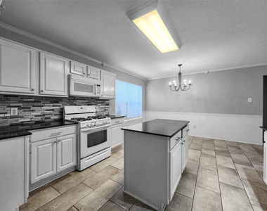 26986 Crown Haven Drive - Photo Thumbnail 3