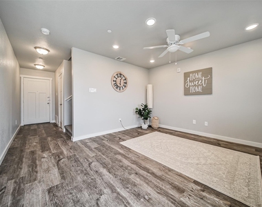 21155 N Gosling Road - Photo Thumbnail 4