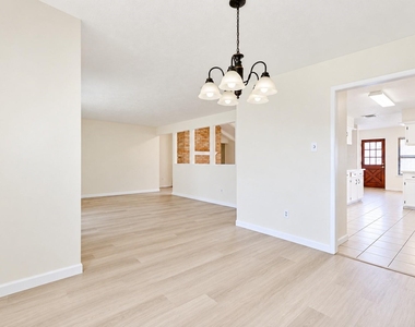 3030 S Blue Meadow Circle - Photo Thumbnail 3