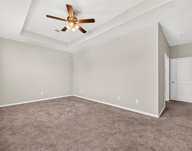 15411 Formaston Drive - Photo Thumbnail 25