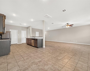 15411 Formaston Drive - Photo Thumbnail 7