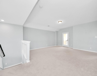 208 Salange Lane - Photo Thumbnail 40