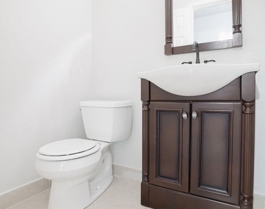 2503 Mccue Road - Photo Thumbnail 10