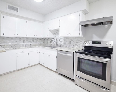 2503 Mccue Road - Photo Thumbnail 5