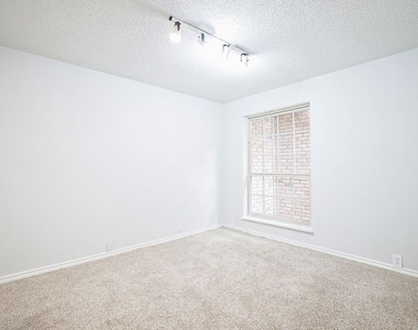 2503 Mccue Road - Photo Thumbnail 14