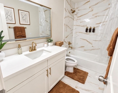 15022 Eagle Feather Court - Photo Thumbnail 11