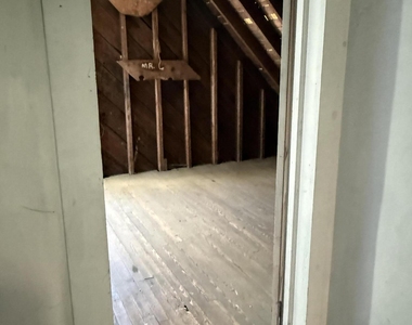 904 Taylor Avenue - Photo Thumbnail 31