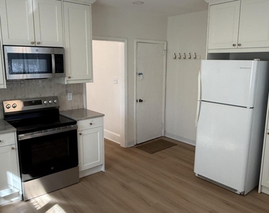 904 Taylor Avenue - Photo Thumbnail 12