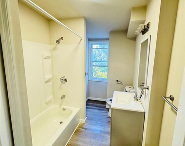 243 N Jordan Street - Photo Thumbnail 23