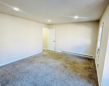 243 N Jordan Street - Photo Thumbnail 14