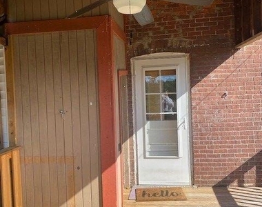 819 Spring - Photo Thumbnail 4