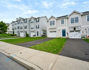 740 Blue Heron Drive - Photo Thumbnail 1