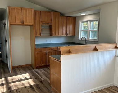 3013 Delaware Drive - Photo Thumbnail 8