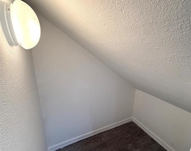 12316 Healey Summit Lane - Photo Thumbnail 12