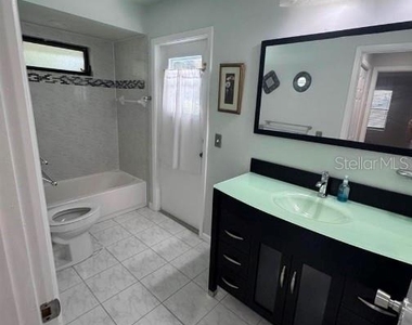 120 Annwood Road - Photo Thumbnail 10