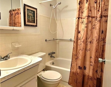 2426 Persian Drive - Photo Thumbnail 19