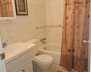 2426 Persian Drive - Photo Thumbnail 21
