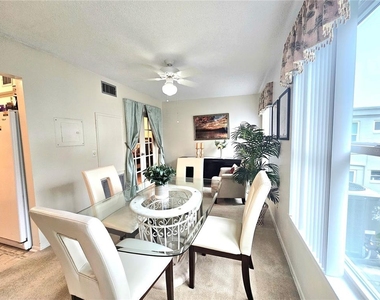 2426 Persian Drive - Photo Thumbnail 6