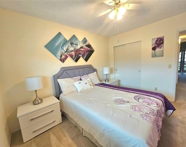 2426 Persian Drive - Photo Thumbnail 13