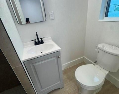 920 E 109th Avenue - Photo Thumbnail 11