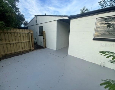 920 E 109th Avenue - Photo Thumbnail 17