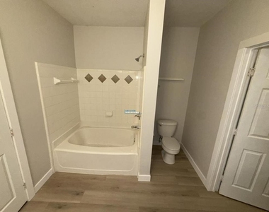 4207 S Dale Mabry Highway - Photo Thumbnail 14