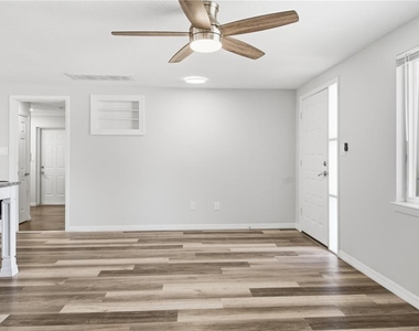 4810 Guardian Avenue - Photo Thumbnail 2