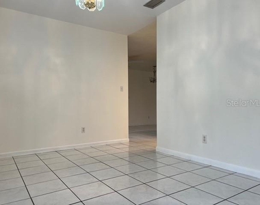 3655 Dellefield Street - Photo Thumbnail 2