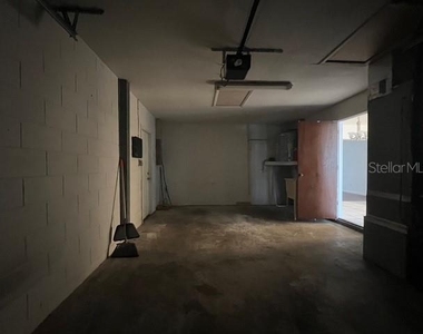 3655 Dellefield Street - Photo Thumbnail 17