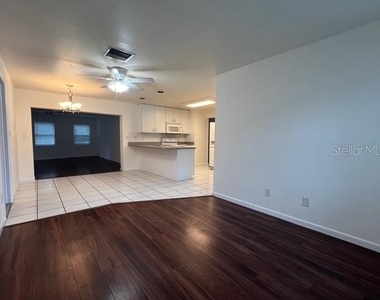 3655 Dellefield Street - Photo Thumbnail 18