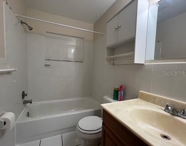 3655 Dellefield Street - Photo Thumbnail 21
