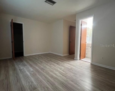 3655 Dellefield Street - Photo Thumbnail 26