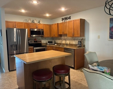 2291 Americus Boulevard W - Photo Thumbnail 5