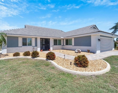 1839 Wolf Laurel Drive - Photo Thumbnail 2