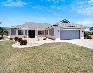 1839 Wolf Laurel Drive - Photo Thumbnail 3