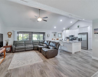 1839 Wolf Laurel Drive - Photo Thumbnail 7