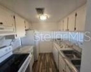 2525 W Bay Drive - Photo Thumbnail 5