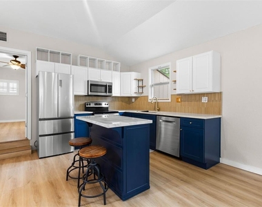 123 N Safford Avenue - Photo Thumbnail 25