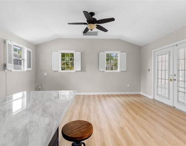 123 N Safford Avenue - Photo Thumbnail 22